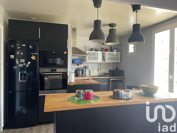 Maison à vendre 5 pièces 93 m² Savigny-le-Temple