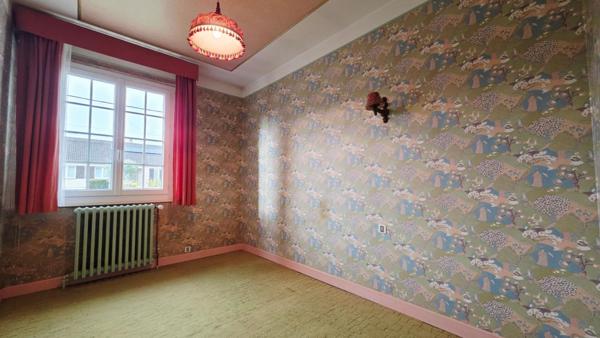 TROUY BOURG MAISON 116M² 6 PIECES SOUS SOL GARAGE JARDIN