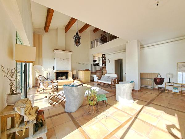 Maison Saint Paul De Vence - 4 pièces - calme - vue dégagée