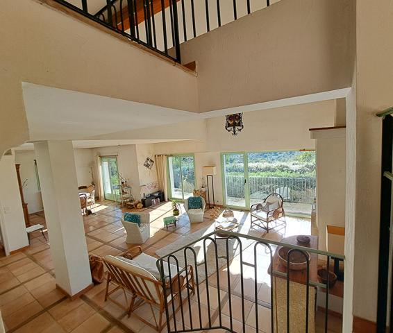 Maison Saint Paul De Vence - 4 pièces - calme - vue dégagée