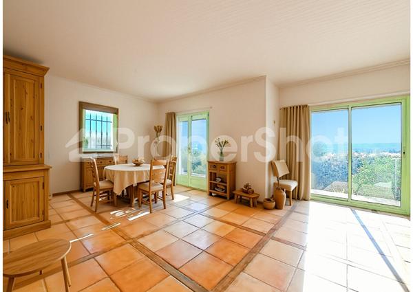 Maison Saint Paul De Vence - 4 pièces - calme - vue dégagée