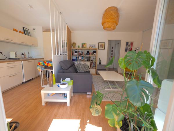 A VENDRE - APPARTEMENT 3 PIECES - 60m² - ROMAINVILLE