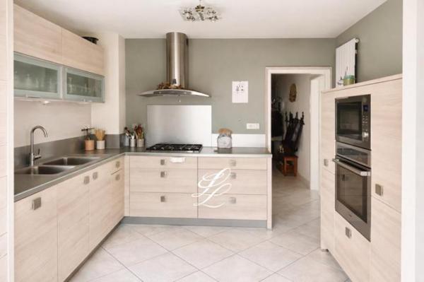 Vente - Maison 7 pièces 138 m 2 LE MANS (72000)