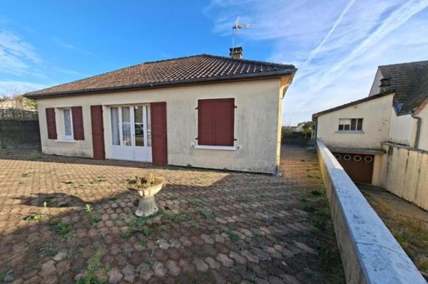 Vente - Maison 3 pièces 65 m 2 LA SUZE SUR SARTHE (72210)