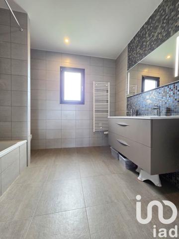 Maison à vendre 4 pièces 130 m² Pia