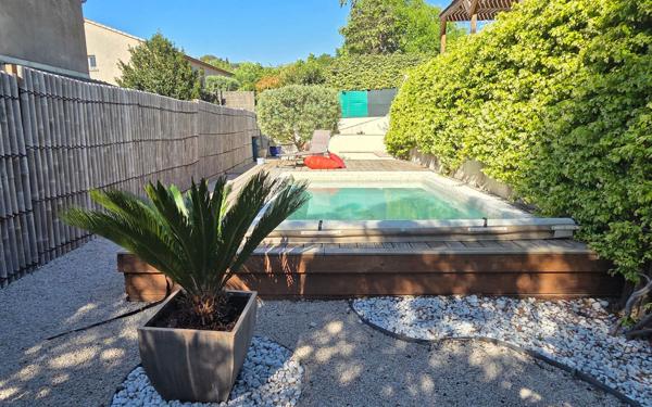 Maison à vendre    5 pièces • 105 m2 Roquevaire