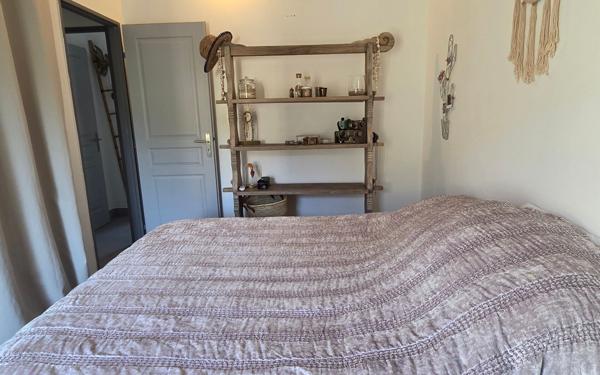 Maison à vendre    5 pièces • 105 m2 Roquevaire