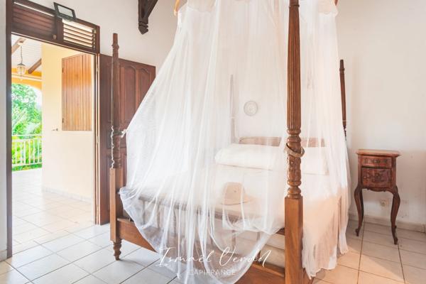 Maison à vendre 4 pièces DESHAIES de 130m2