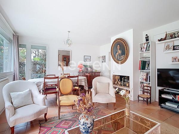 Maison A VENDRE PAU - proche ALLÉE DE MORLAÀS : AU CALME ABSOLU.