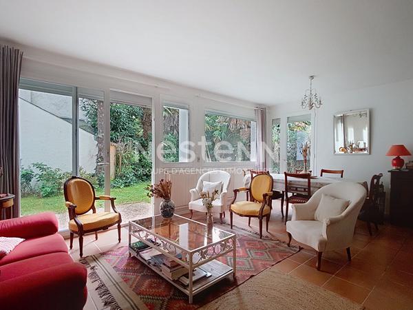 Maison A VENDRE PAU - proche ALLÉE DE MORLAÀS : AU CALME ABSOLU.