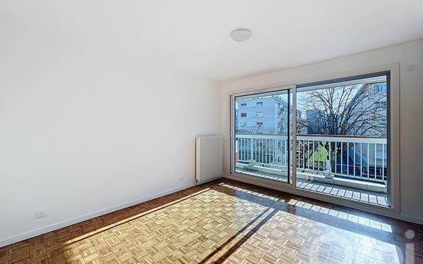 Appartement à louer    2 pièces • 41,61 m2 Maisons-Alfort