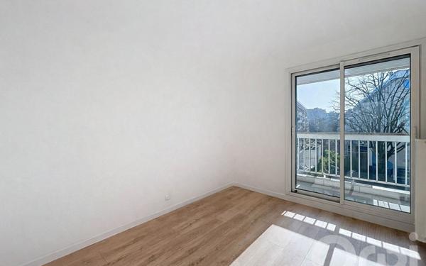 Appartement à louer    2 pièces • 41,61 m2 Maisons-Alfort