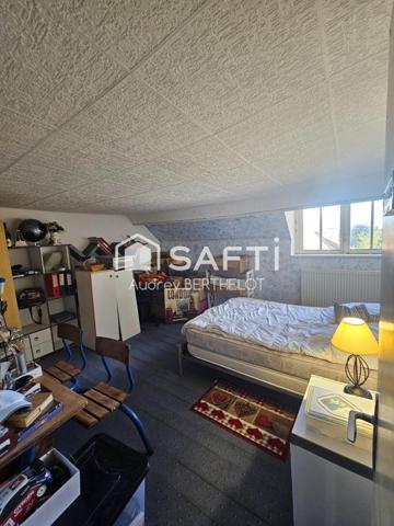 Maison de 256 m2 8 pièces