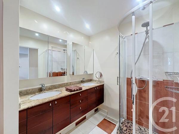 Appartement T3 à vendre  3 pièces - 75,71 m 2   MANDELIEU LA NAPOULE  - 06