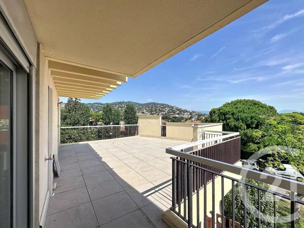 Appartement T3 à vendre  3 pièces - 75,71 m 2   MANDELIEU LA NAPOULE  - 06