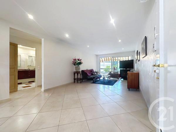 Appartement T3 à vendre  3 pièces - 75,71 m 2   MANDELIEU LA NAPOULE  - 06