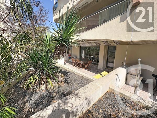 Appartement F2 à vendre  2 pièces - 39 m 2   CANNES  - 06