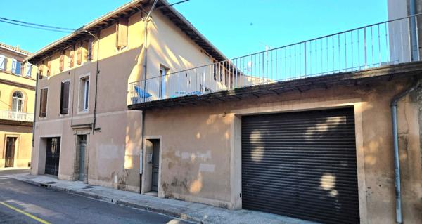 Immeuble 10 pièces 325 m2