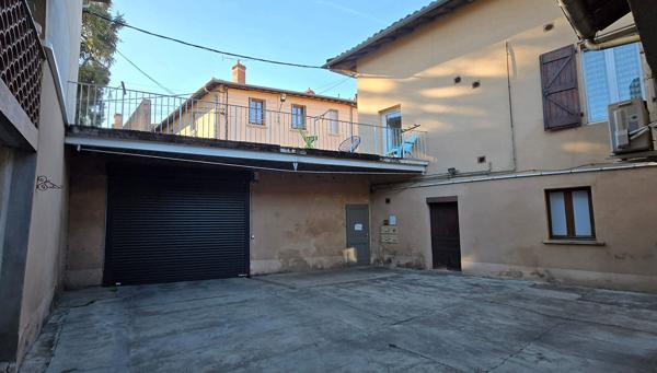 Immeuble 10 pièces 325 m2