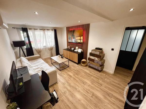 Appartement F2 à vendre  2 pièces - 46,01 m 2   LA SEYNE SUR MER  - 83