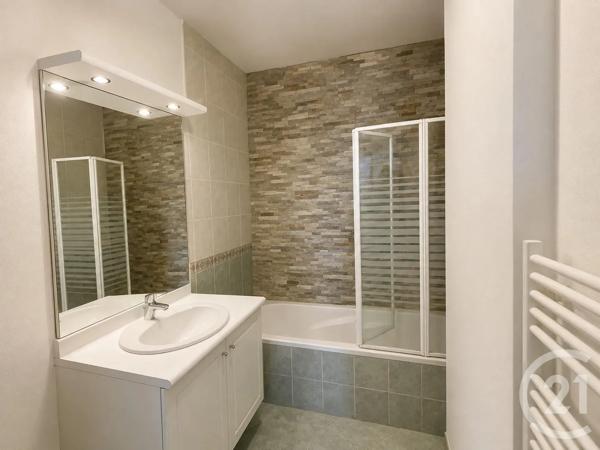 Appartement F2 à vendre  2 pièces - 46,01 m 2   LA SEYNE SUR MER  - 83