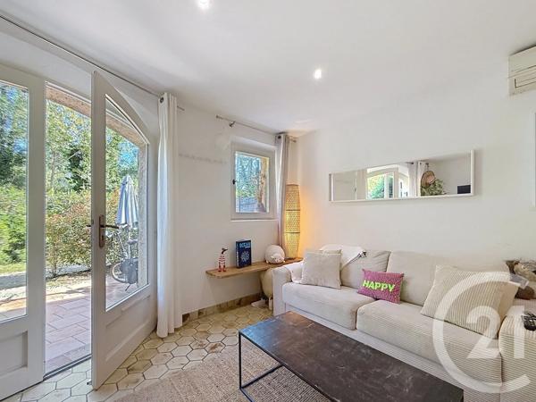 Appartement F3 à vendre  3 pièces - 52,08 m 2   MANDELIEU LA NAPOULE  - 06