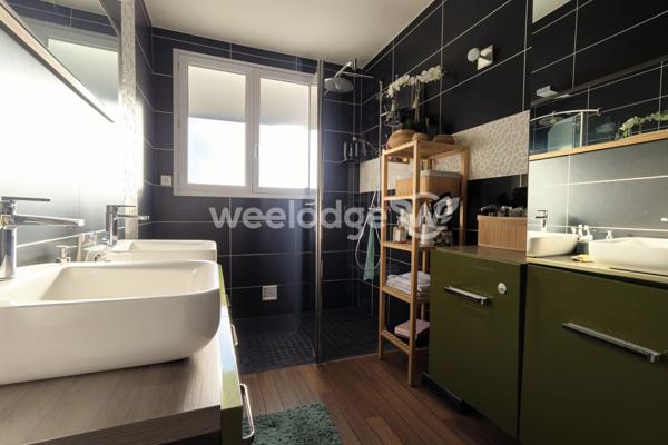 Maison à vendre 7 pièces de 122,87 m² à Conflans-Sainte-Honorine Autres biens correspondant à votre recherche Autres biens de l'agent