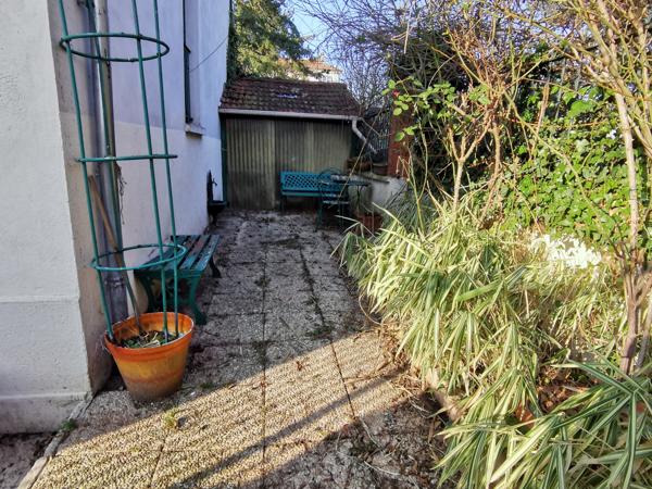 Vichy (03200) A VENDRE, A VICHY, MAISON DE 124 M2 AVEC GARAGE/TERRAIN