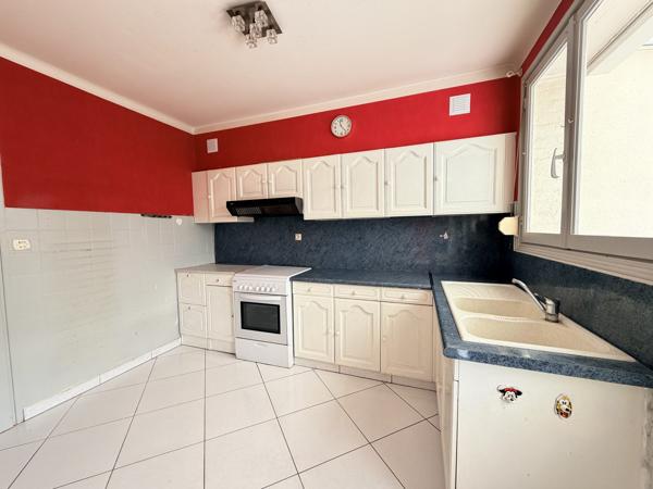 Maison mitoyenne 2 côtés à vendre, 4 pièces - Faches-Thumesnil 59155
