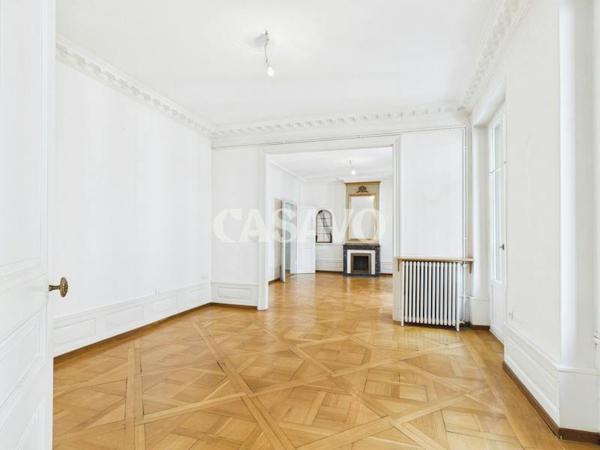 Vente Appartement 7 pièces de 212m² - 67000 Strasbourg
