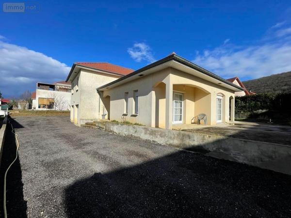 Maison individuelle à vendre à Avanne-Aveney dans le Doubs (25720), ref : 25006-30-2025