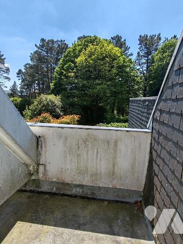 2413 - IMMEUBLE AVEC POSSIBILITE CREER 3 APPARTEMENTS AVEC JARDIN