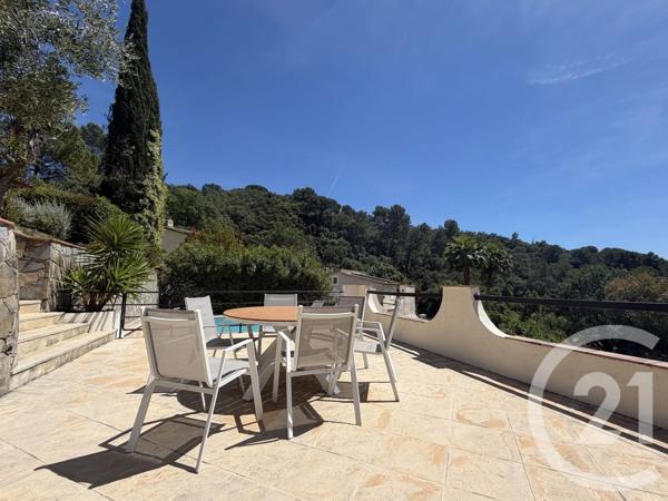 Maison à vendre  5 pièces - 115 m 2   LA ROQUETTE SUR SIAGNE  - 06