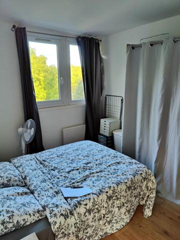 Très bel appartement T2 de 44m2 avec balcon.