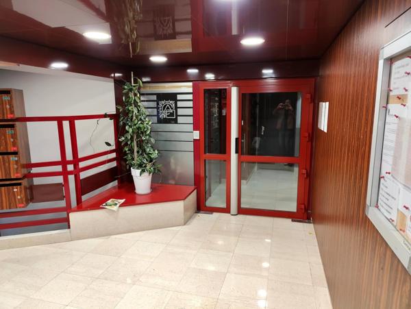 Très bel appartement T2 de 44m2 avec balcon.