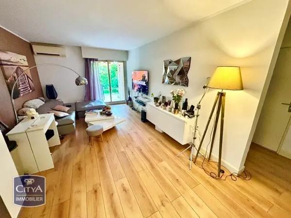 Appartement à vendre 2 pièces 44m² Vallauris (06220)