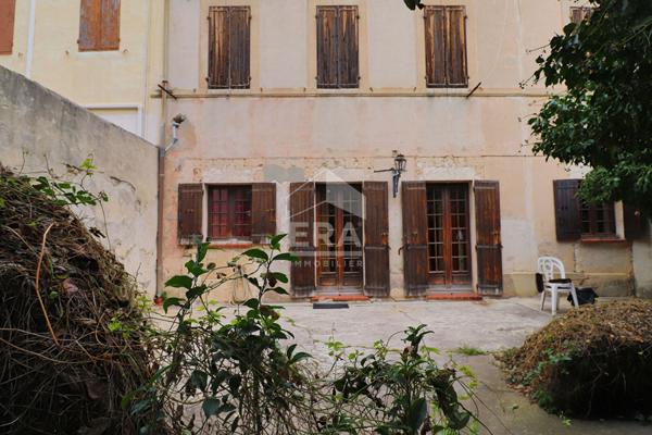 A vendre en Exclusivité  Jolie MAISON INDIVIDUELLE TERRASSE JARDIN CALME PARCELLE CONSTRUCTIBLE PISCINABLE BEAU POTENTIEL STATIONNEMENT FACILE