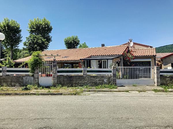BELESTA MAISON DE PLAIN PIED T5 AVEC GARAGE ET JARDIN