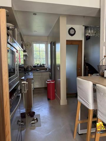 Maison - 8 pièces - 126 m²