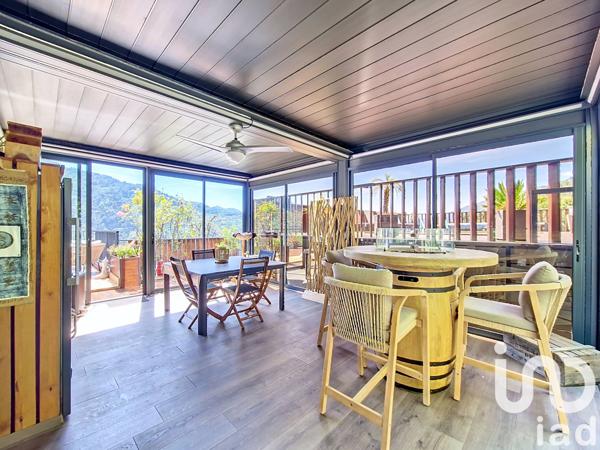 Maison à vendre 7 pièces 183 m² Saint-Martin-du-Var