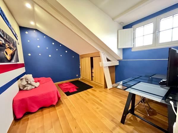 Maison Paray Vieille Poste 6 pièce(s) 150 m2