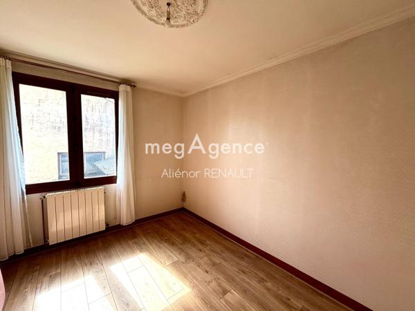 Maison à SALIGNAC-EYVIGUES, 24590 - 7 pièces 115m²