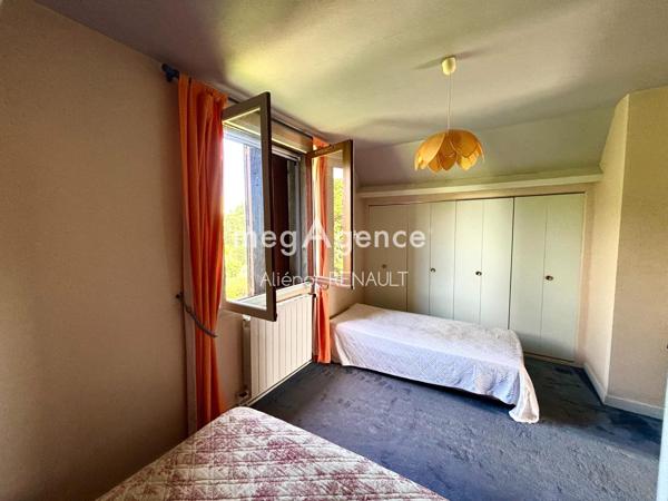 Maison à SALIGNAC-EYVIGUES, 24590 - 7 pièces 115m²