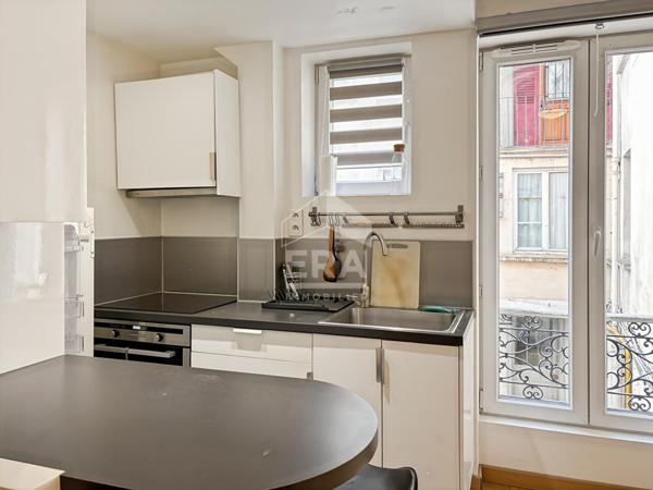 Beau 2 pièces meublé proche Abbesses et Pigalle