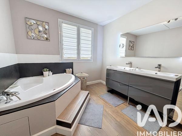Maison à vendre 6 pièces 128 m² Courtry