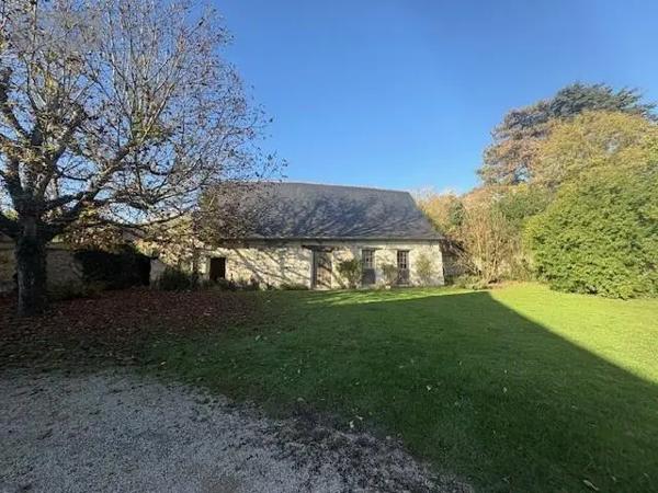 Achat - Maison Saint-Hilaire-Saint-Florent 49400 6 pièces 200 m 2 2097 m 2