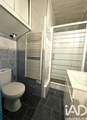 Location appartement 1 pièce 24 m² La Ville-du-Bois