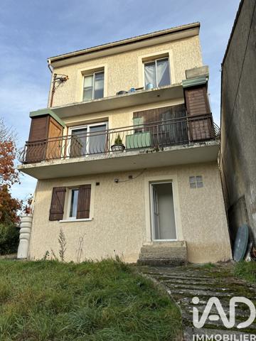 Location appartement 1 pièce 24 m² La Ville-du-Bois