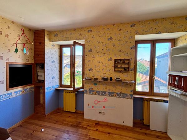 Maison F 6 au calme proche du centre