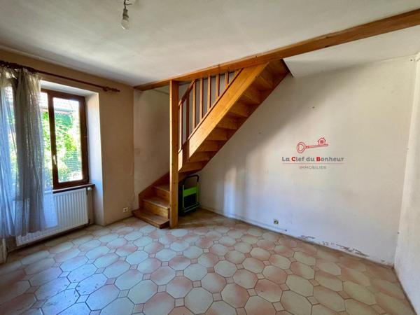 Maison F 6 au calme proche du centre